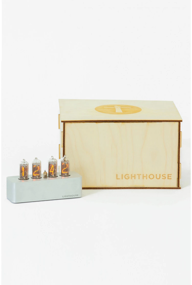 Часы на газоразрядных лампах Lighthouse 1.0 Steel